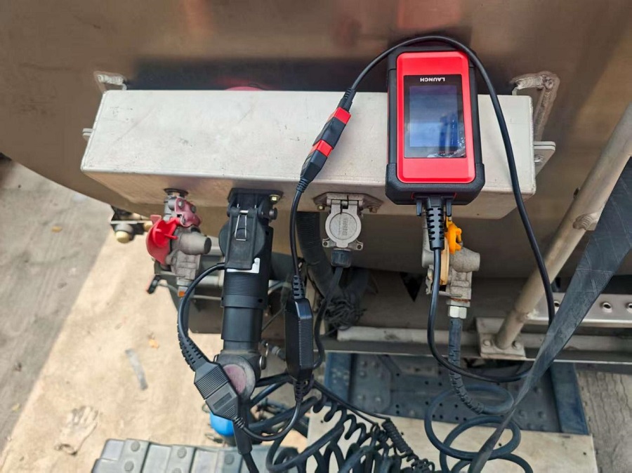 LAUNCH DBScar Trailer-16+7+7 Diagnostic Connector